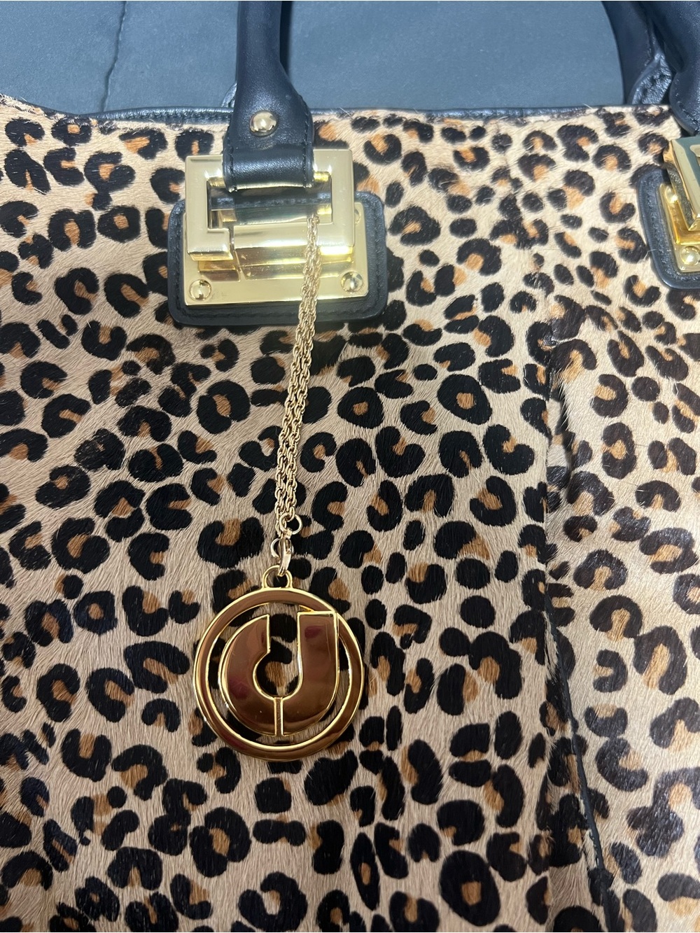 Charles Jourdan Leopard-Print Tote with Black Handles and Gold Hardware - Picture 11 of 11